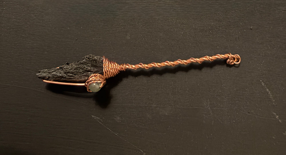 Aventurine Kyanite broom